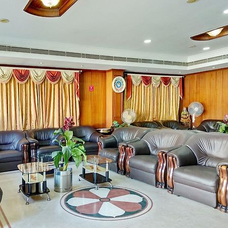 OYO 11390 Vaibhav Residency Hotell Bangalore Exteriör bild