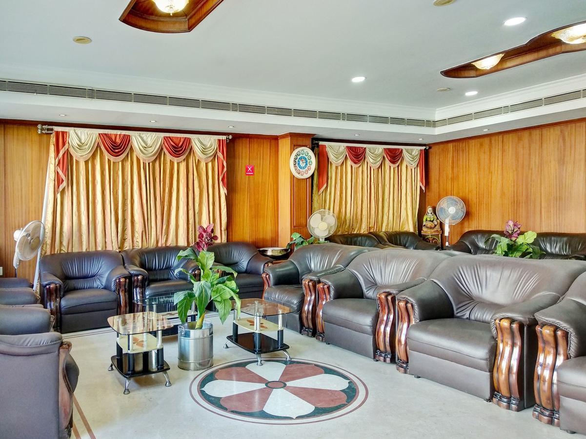 OYO 11390 Vaibhav Residency Hotell Bangalore Exteriör bild